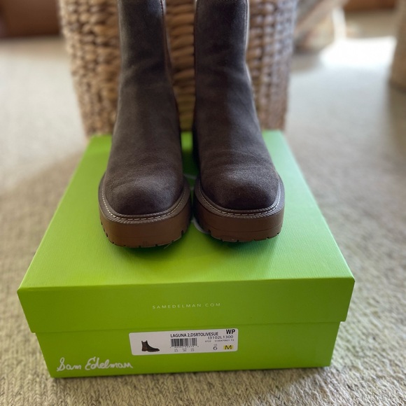 SAM EDELMAN LAGUNA CHELSEA BOOT - Picture 3 of 10